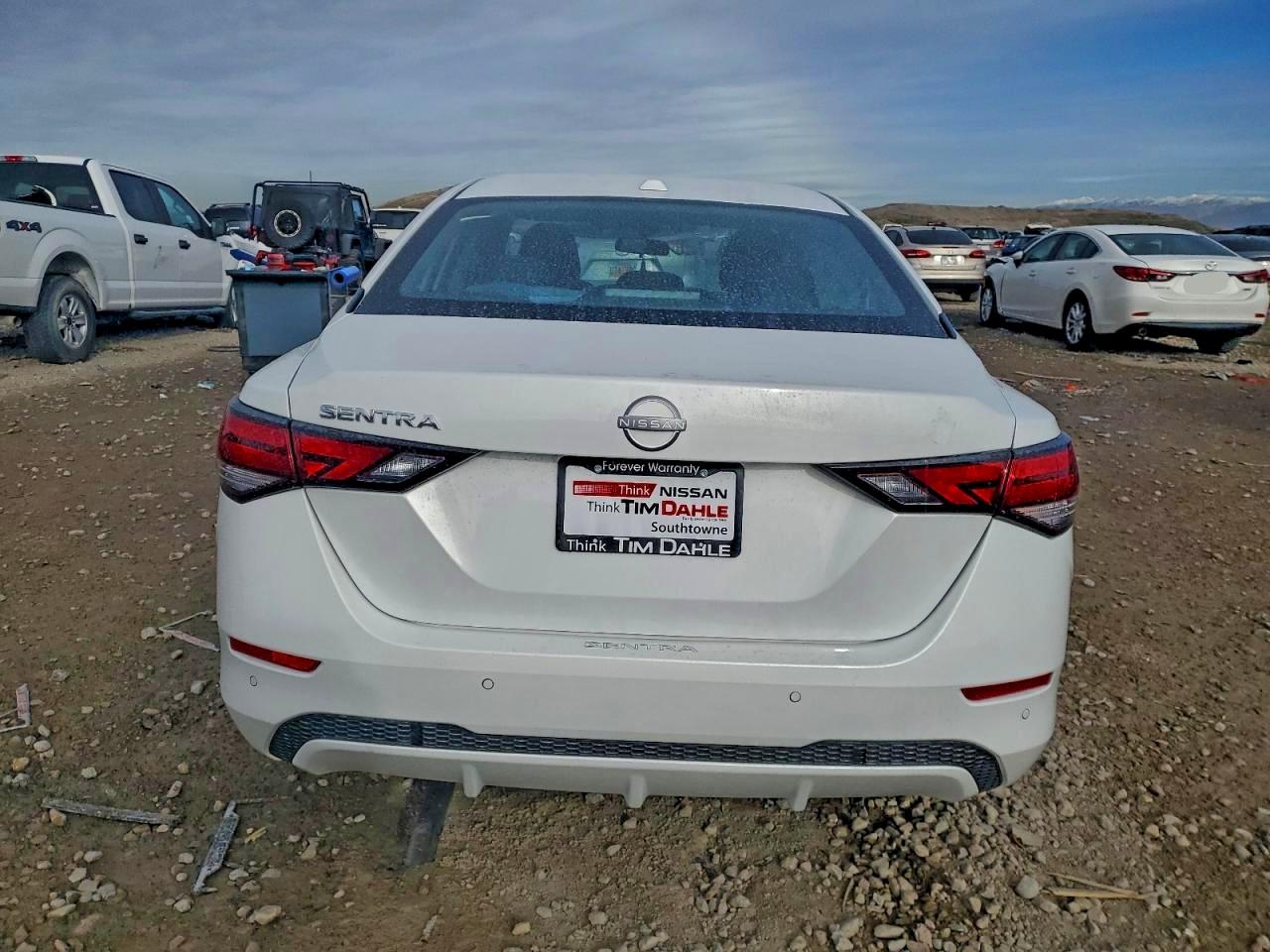 2025 NISSAN SENTRA SV photo 6