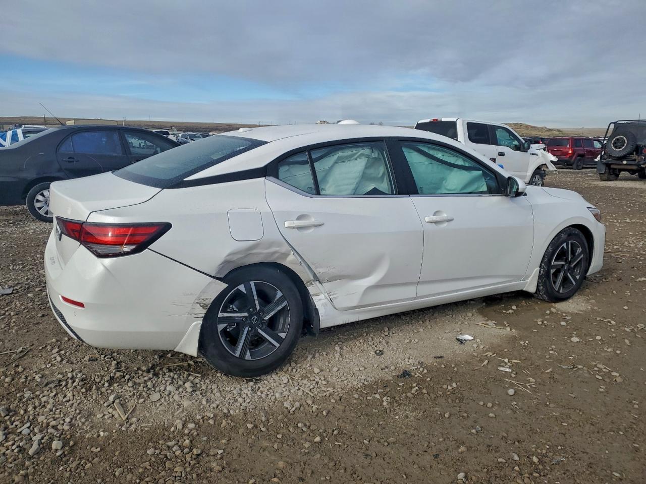 2025 NISSAN SENTRA SV photo 3
