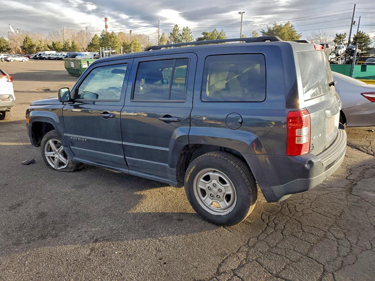 2014 JEEP PATRIOT SPORT photo 3