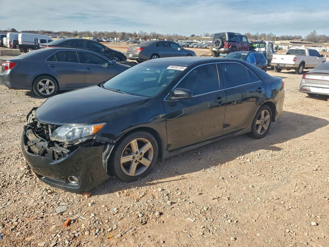 2014 TOYOTA CAMRY