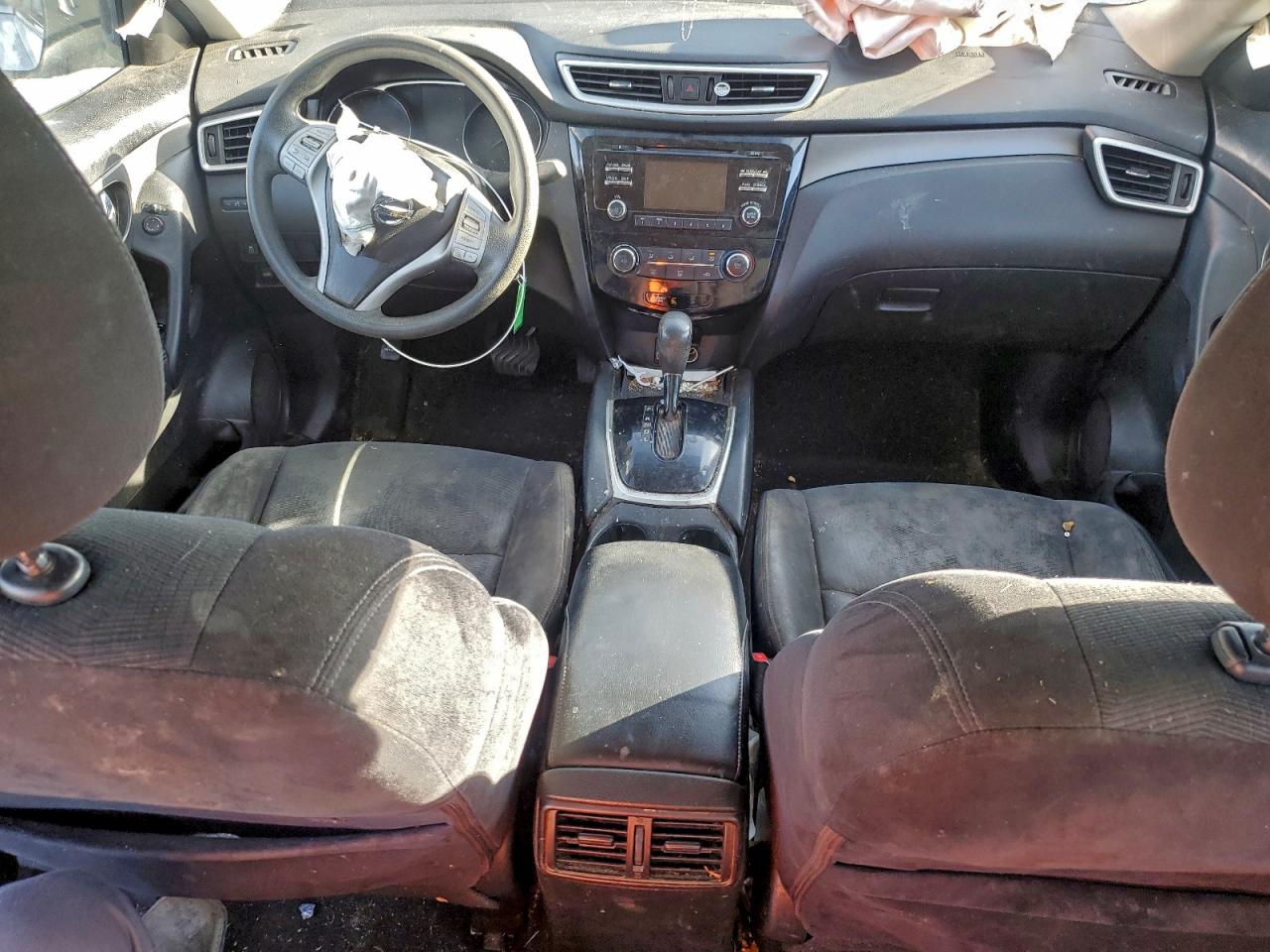 2016 NISSAN ROGUE photo 8