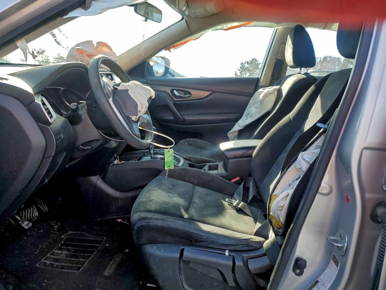 2016 NISSAN ROGUE photo 7
