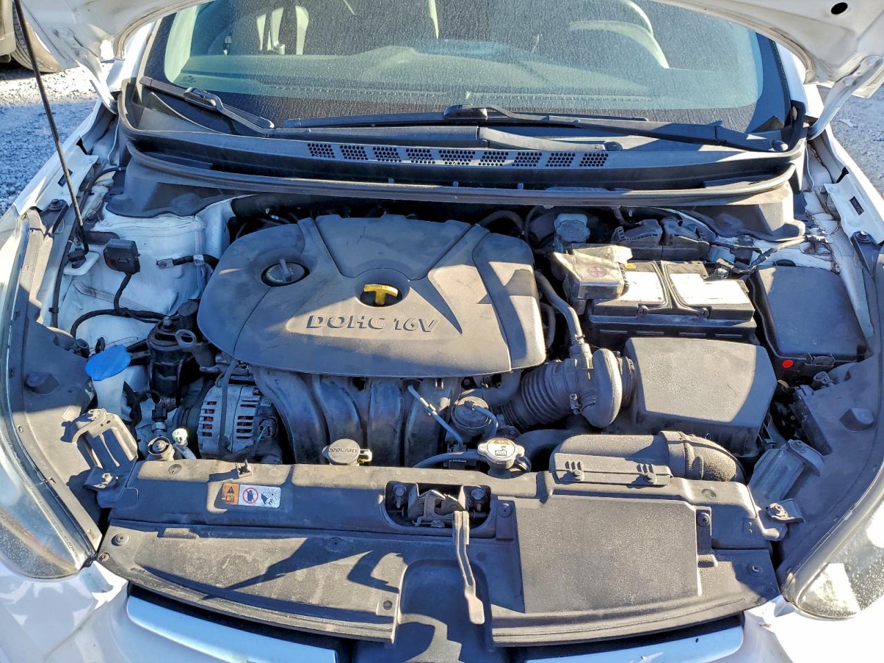 2016 HYUNDAI ELANTRA SE photo 11