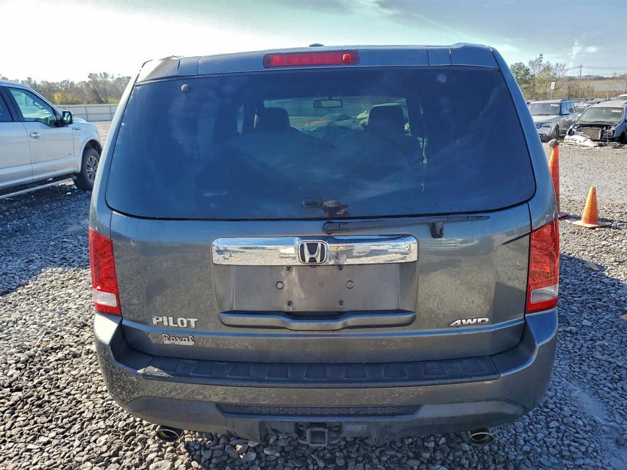 2013 HONDA PILOT EXL photo 6