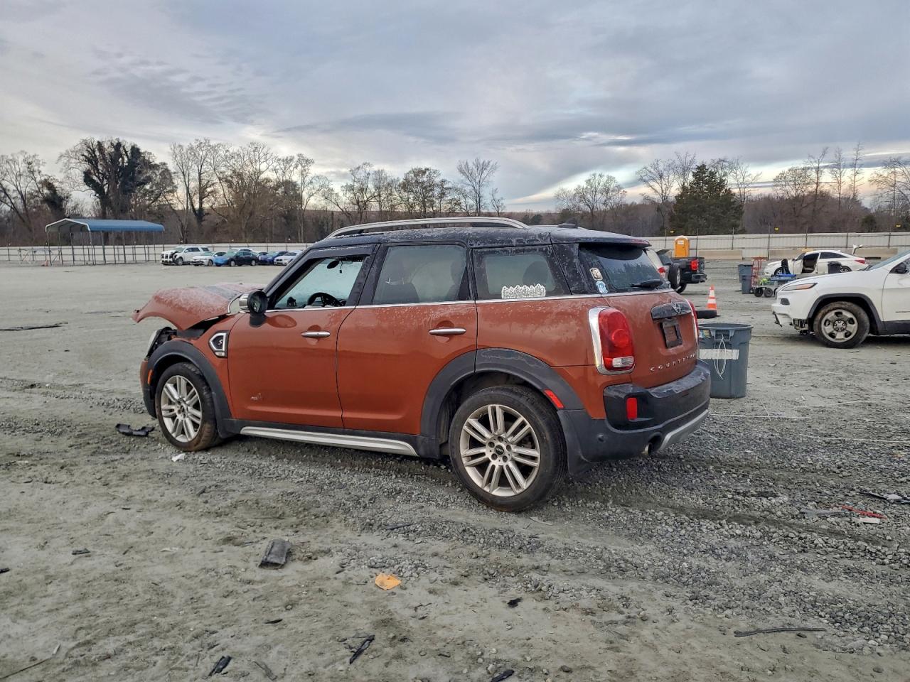 2017 MINI COOPER S COUNTRYMAN ALL4 photo 2