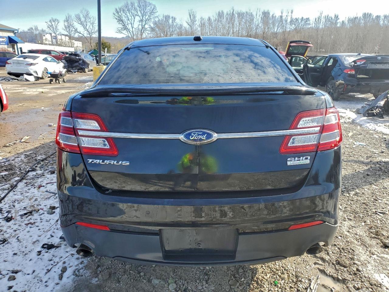 2015 FORD TAURUS SHO photo 6