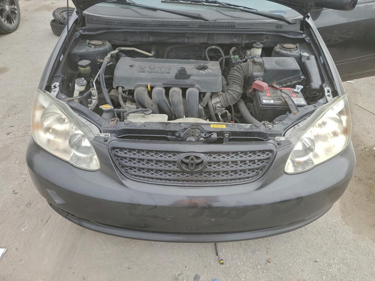 2005 TOYOTA COROLLA CE photo 11