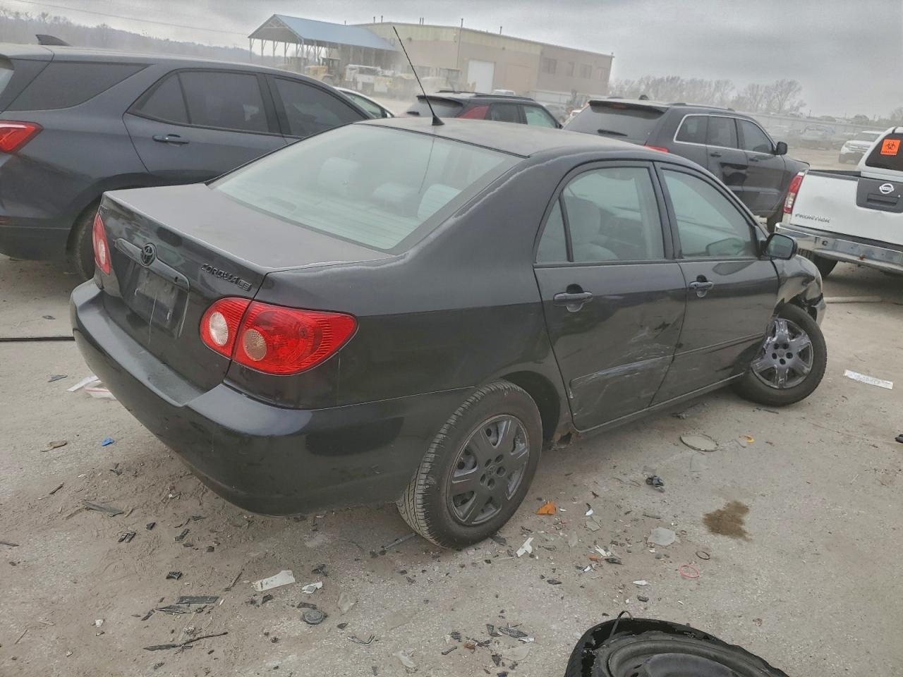 2005 TOYOTA COROLLA CE photo 3