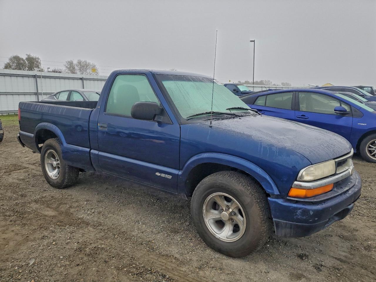 2001 CHEVROLET S TRUCK S10 photo 4