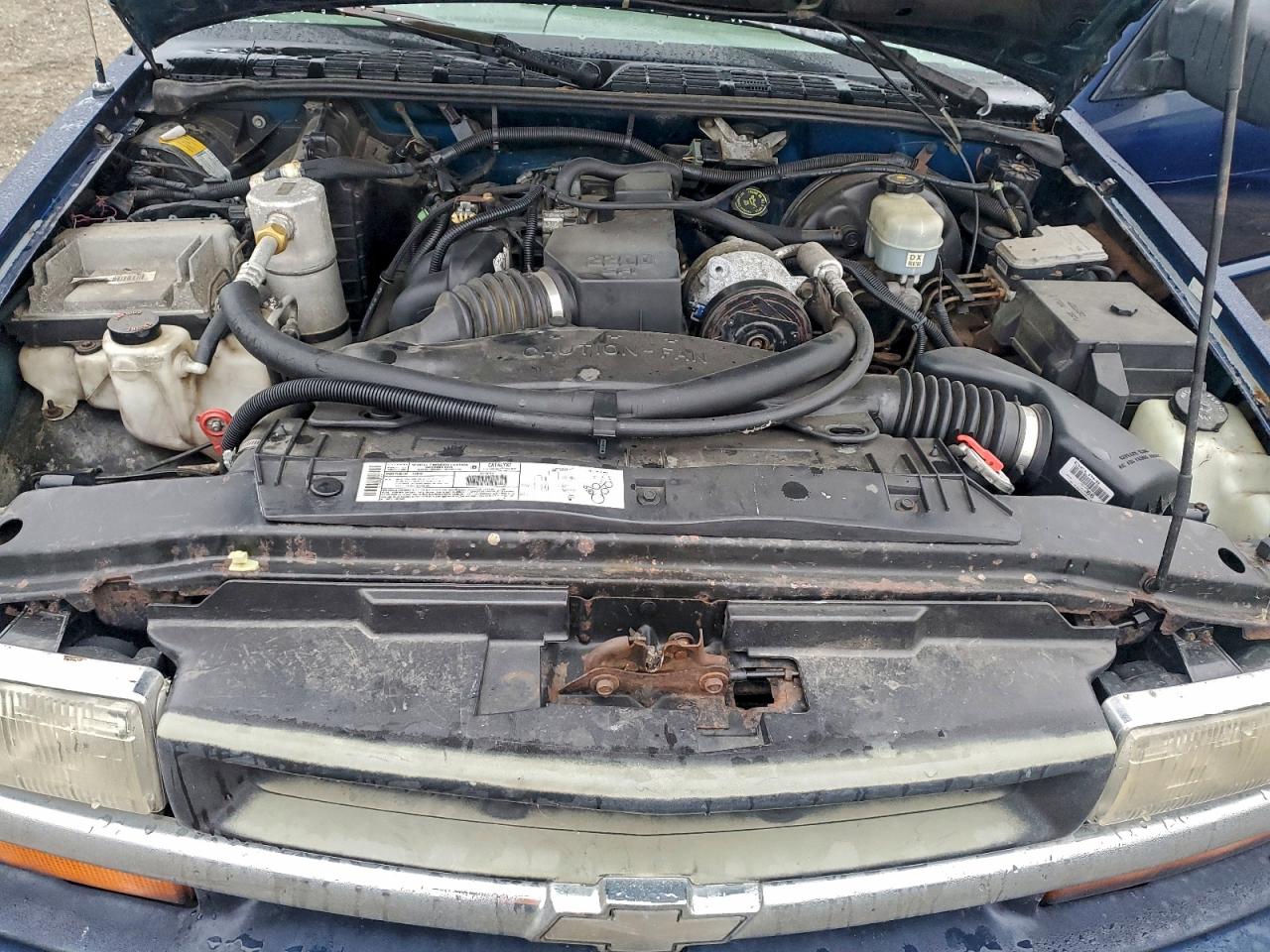 2001 CHEVROLET S TRUCK S10 photo 11