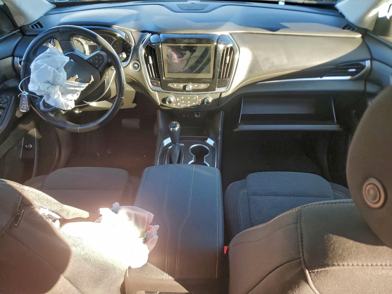 2020 CHEVROLET TRAVERSE LT photo 8