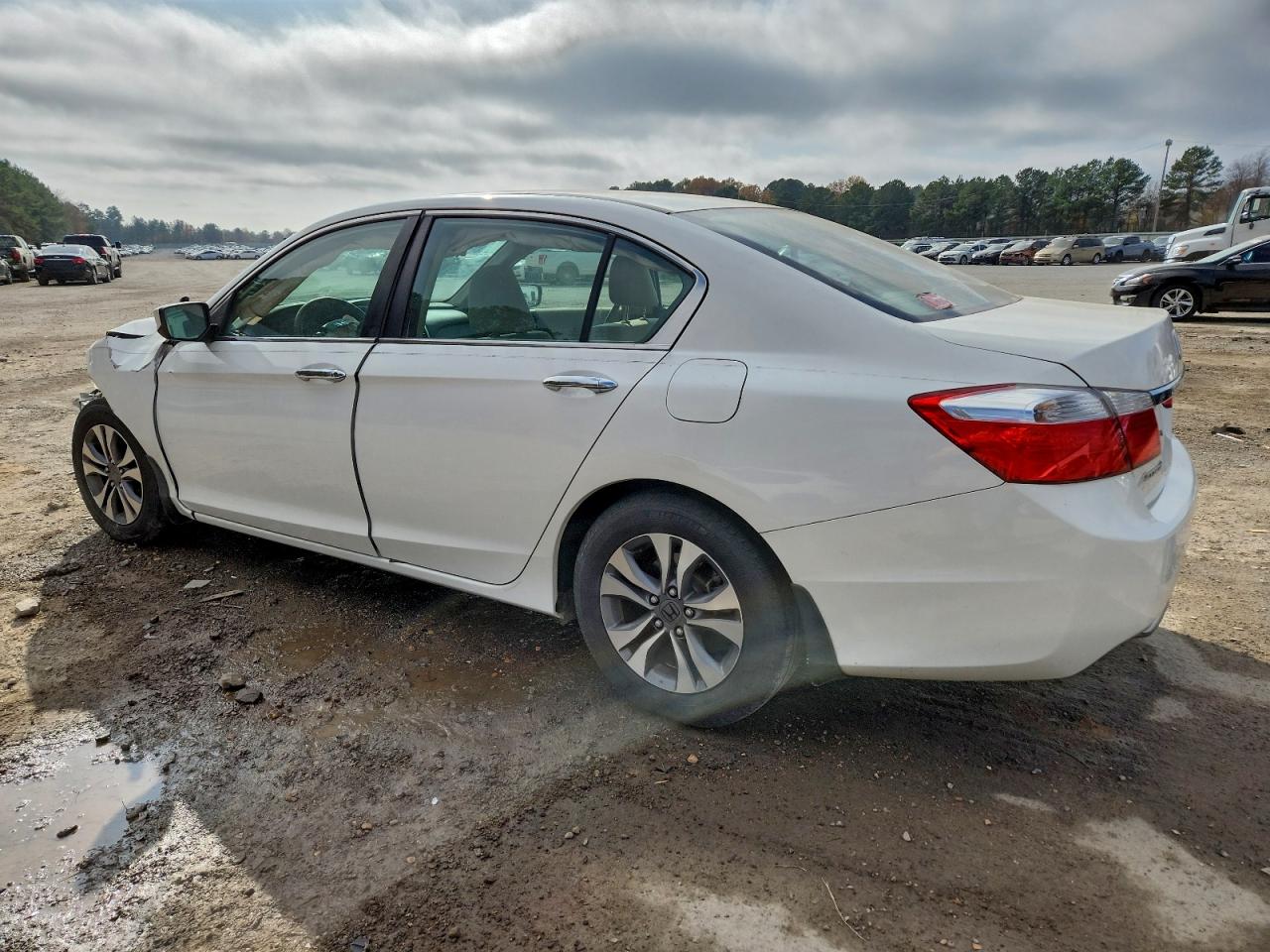 2013 HONDA ACCORD LX photo 2