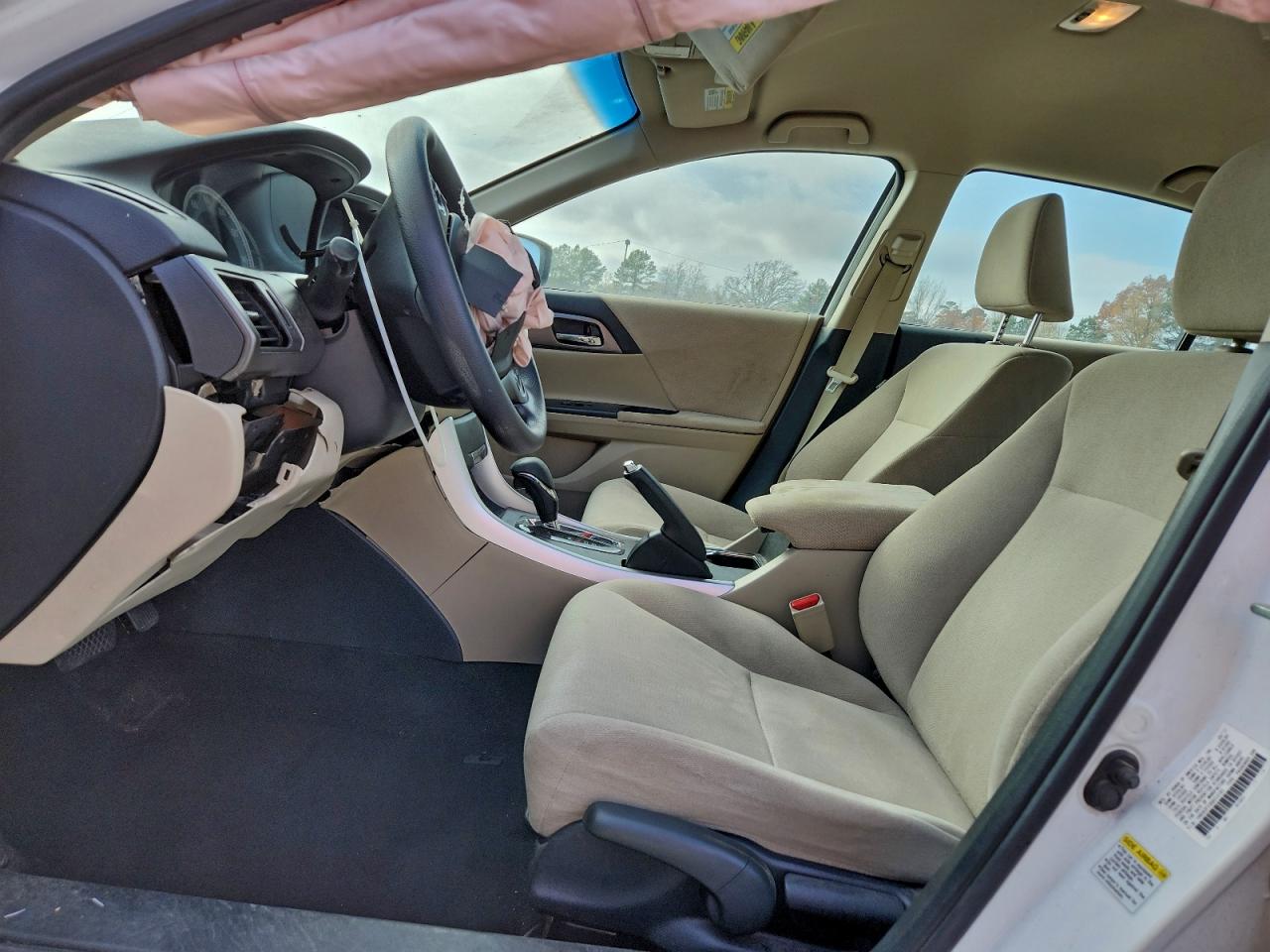 2013 HONDA ACCORD LX photo 7