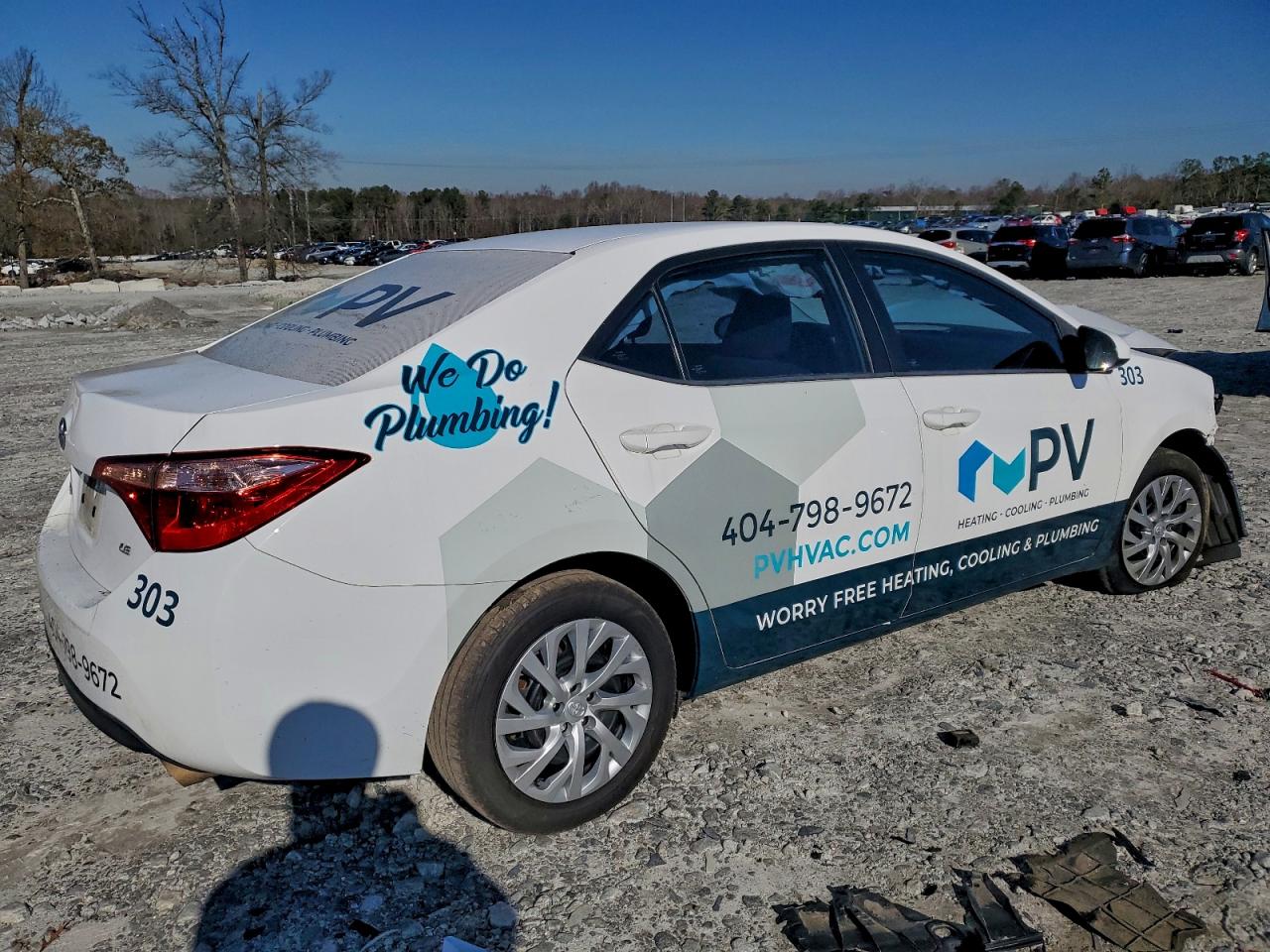 2019 TOYOTA COROLLA L photo 3