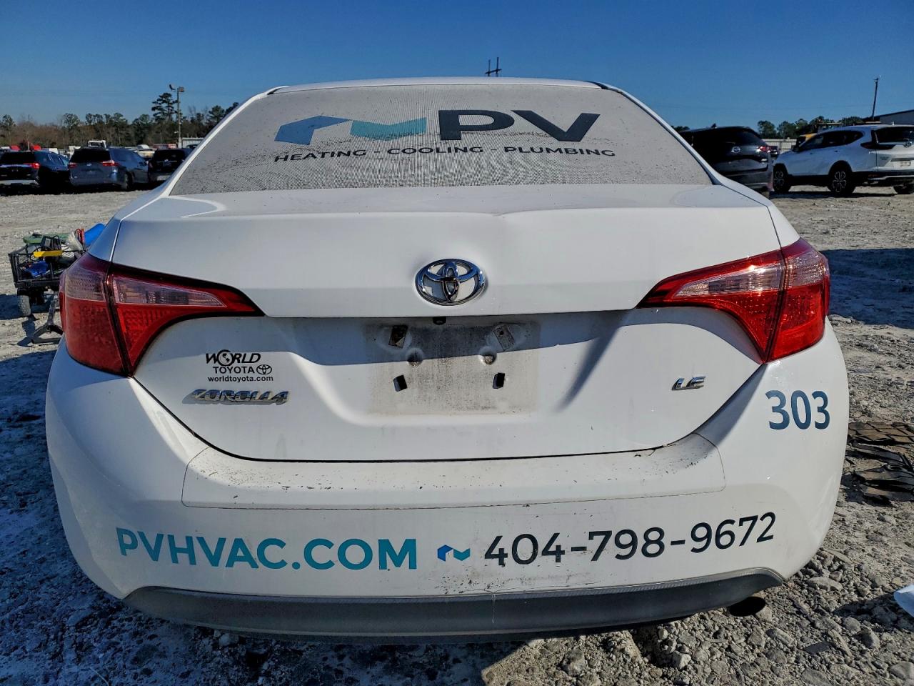 2019 TOYOTA COROLLA L photo 6