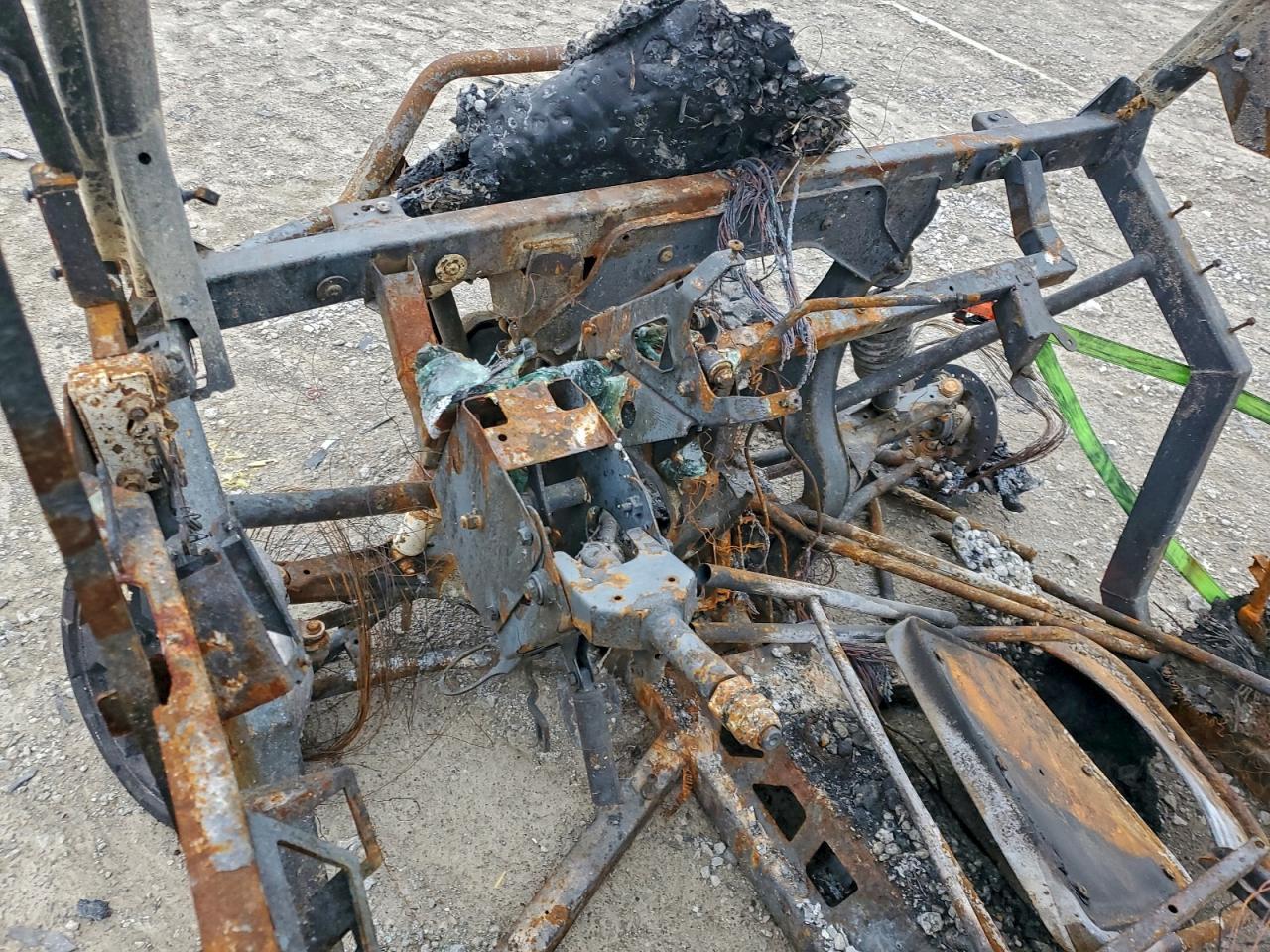 2020 CAN-AM DEFENDER UTILITY VEHICLE photo 8