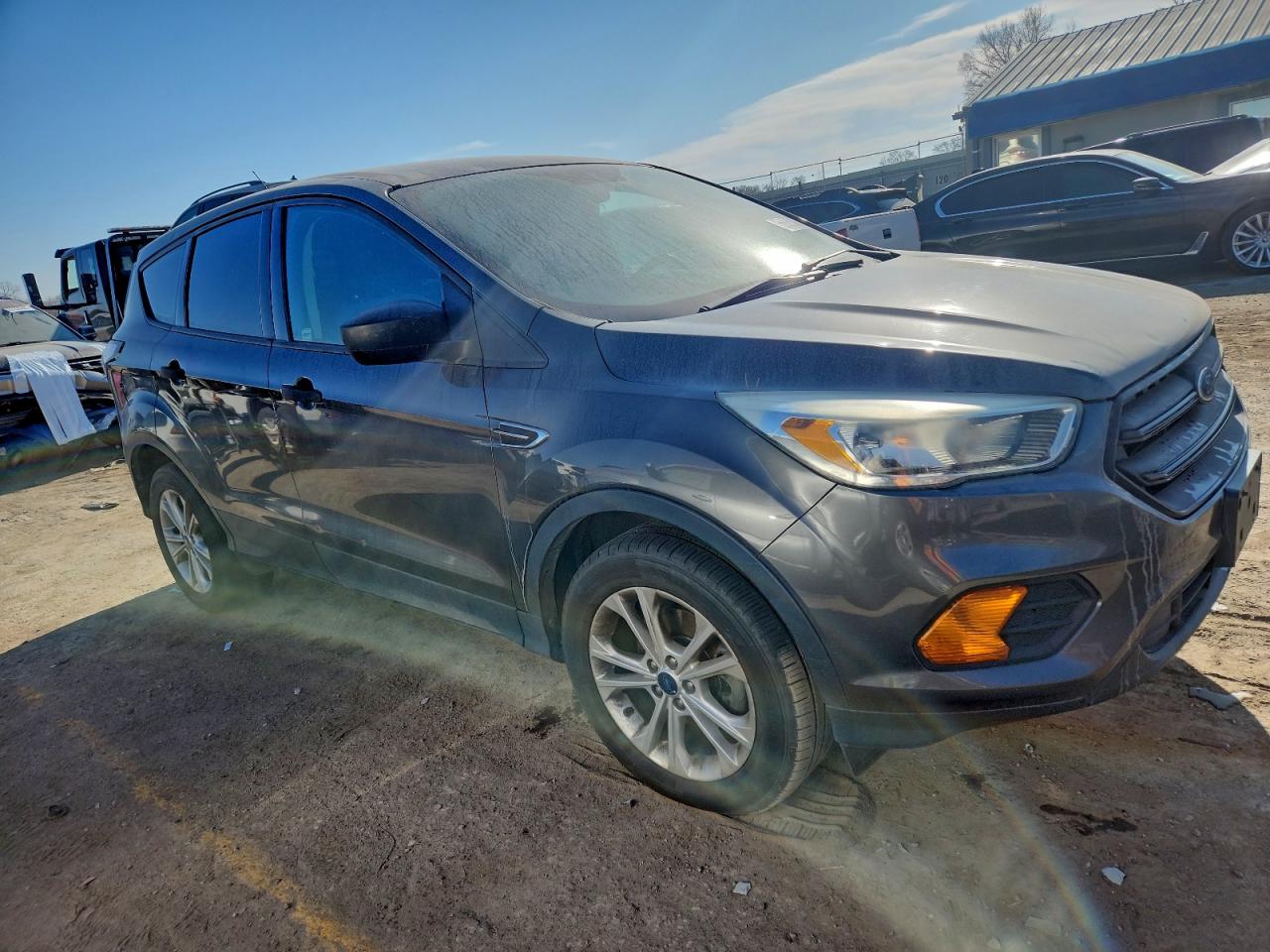 2017 FORD ESCAPE S photo 4