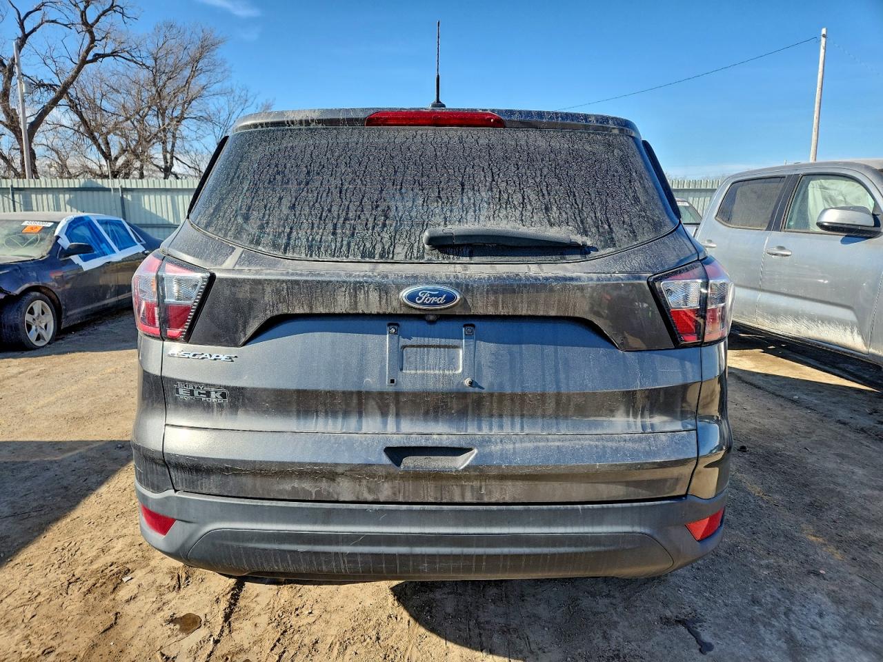 2017 FORD ESCAPE S photo 6