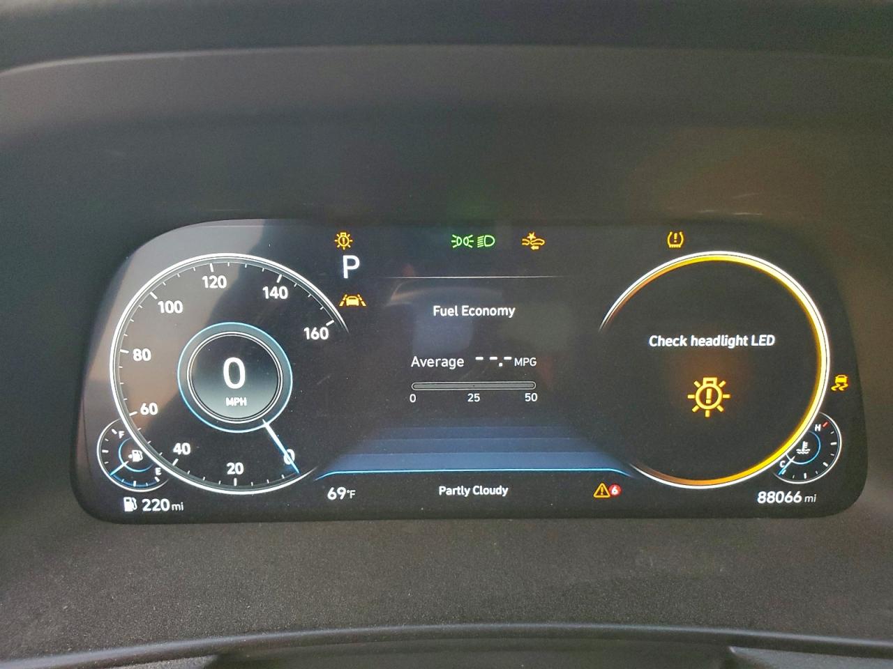 2020 HYUNDAI SONATA LIMITED photo 9
