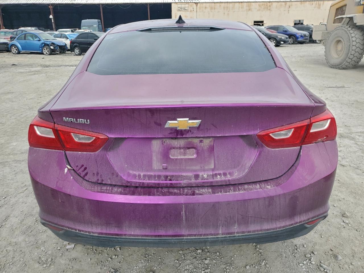 2022 CHEVROLET MALIBU LS photo 6