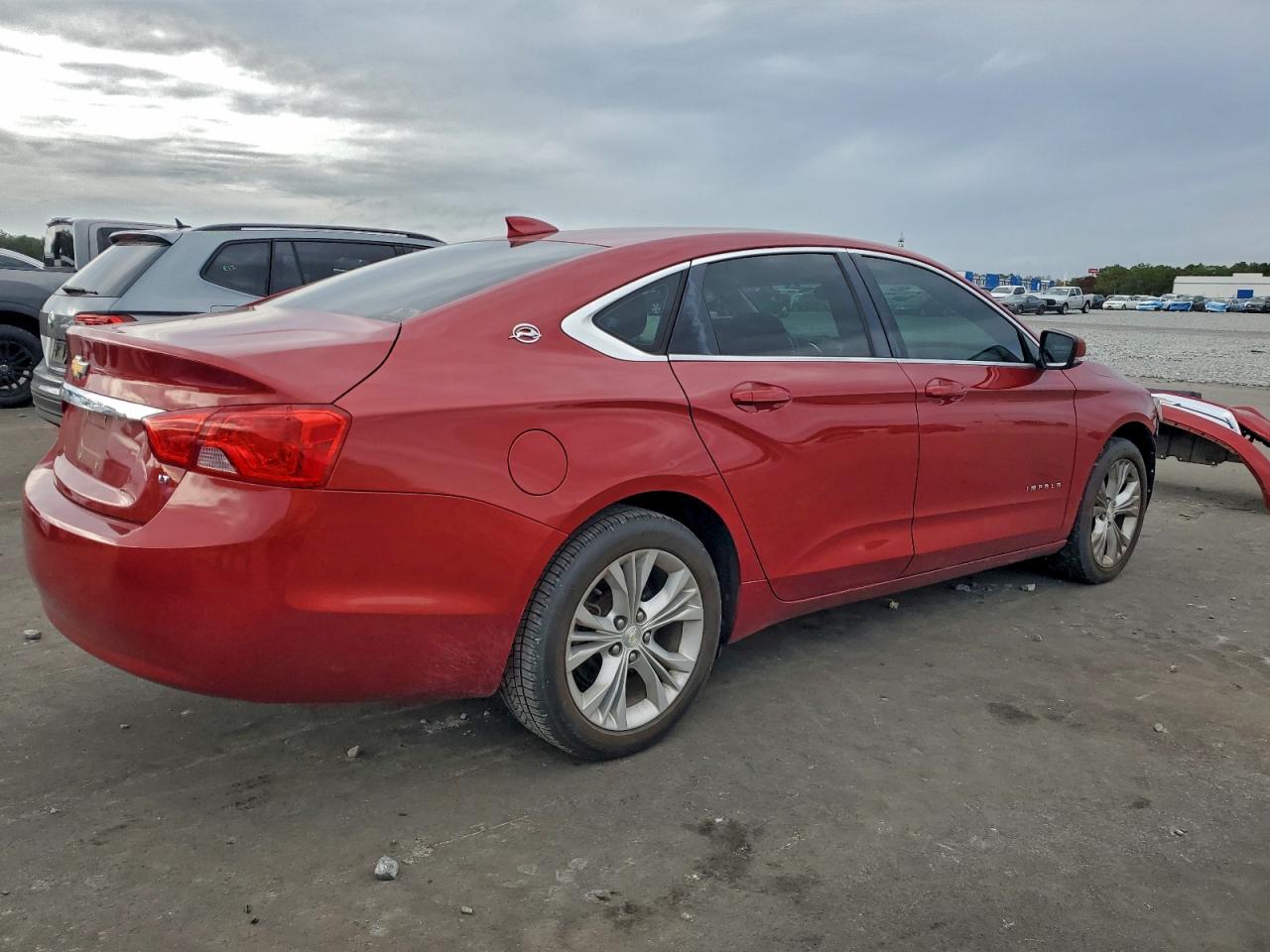 2015 CHEVROLET IMPALA LT photo 3