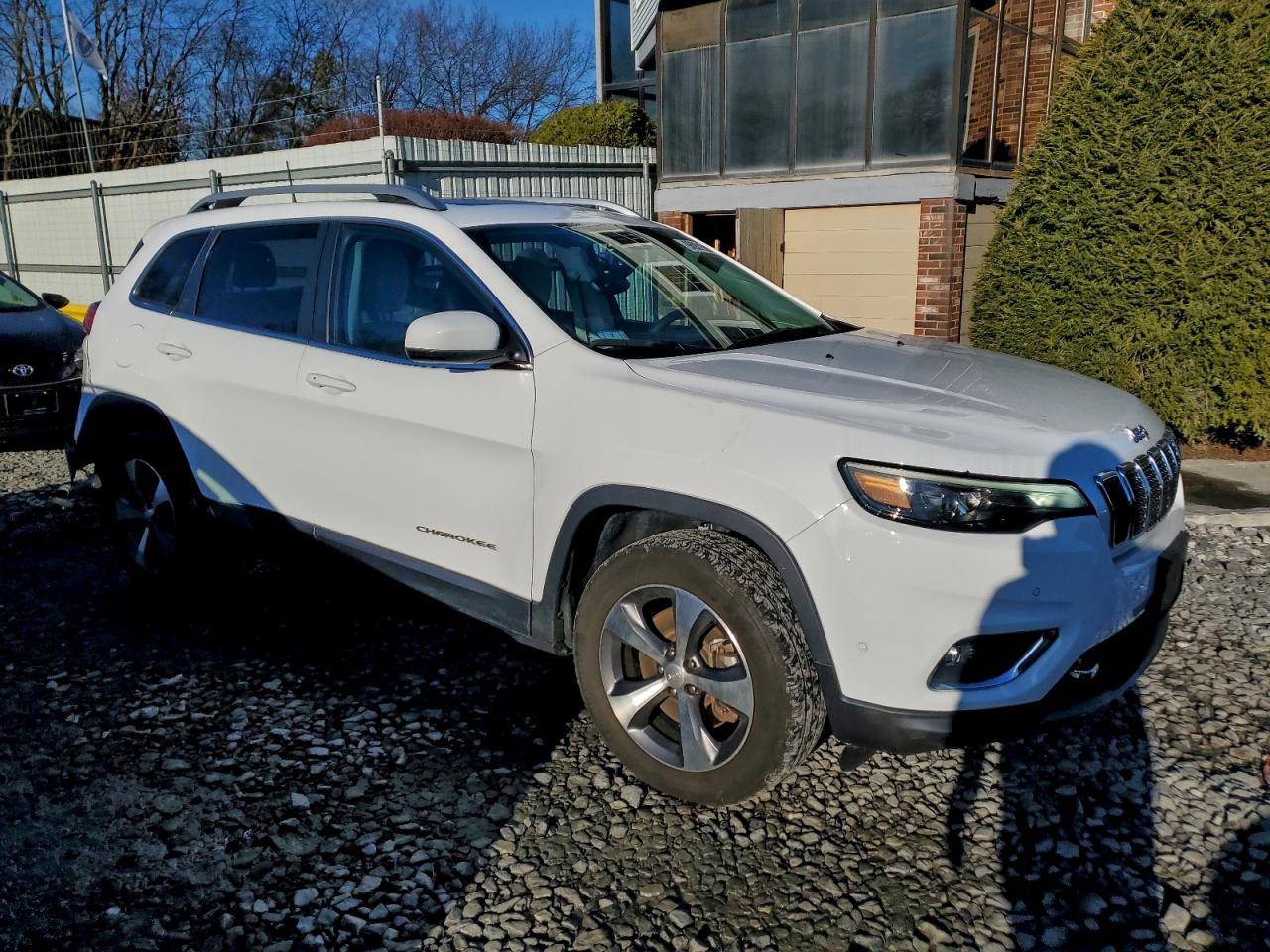2021 JEEP CHEROKEE LIMITED photo 4