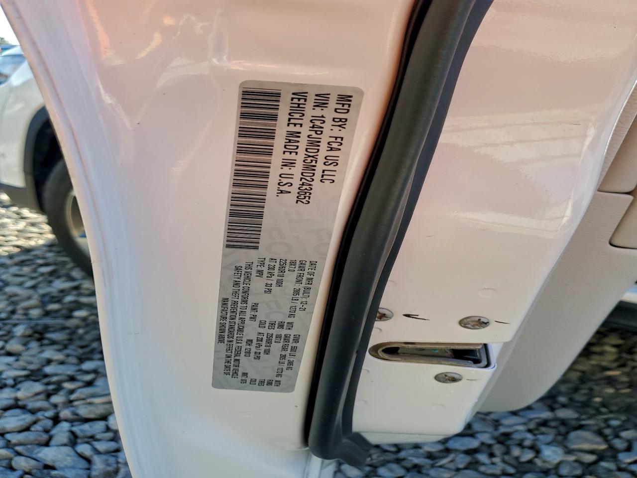 2021 JEEP CHEROKEE LIMITED photo 14
