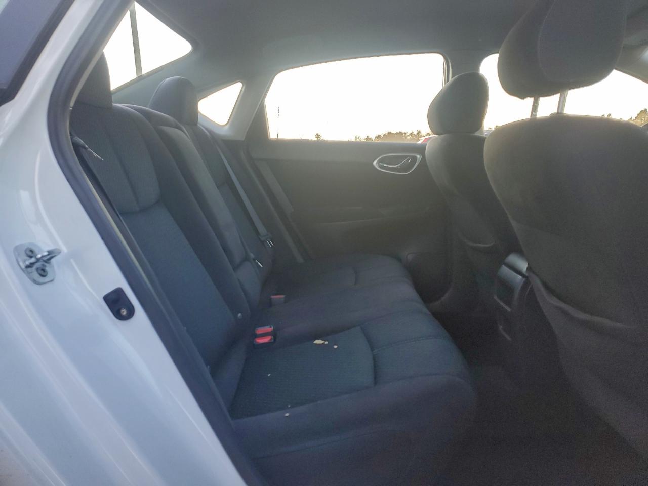 2013 NISSAN SENTRA S photo 10