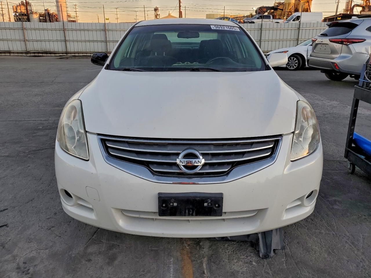 2012 NISSAN ALTIMA BASE photo 5
