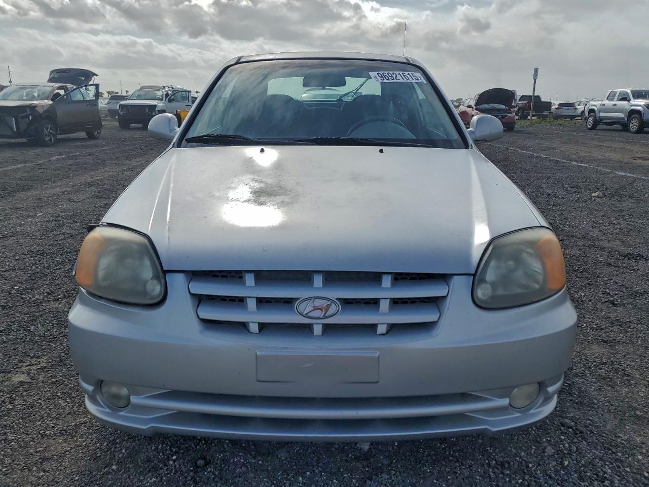 2005 HYUNDAI ACCENT GS photo 5