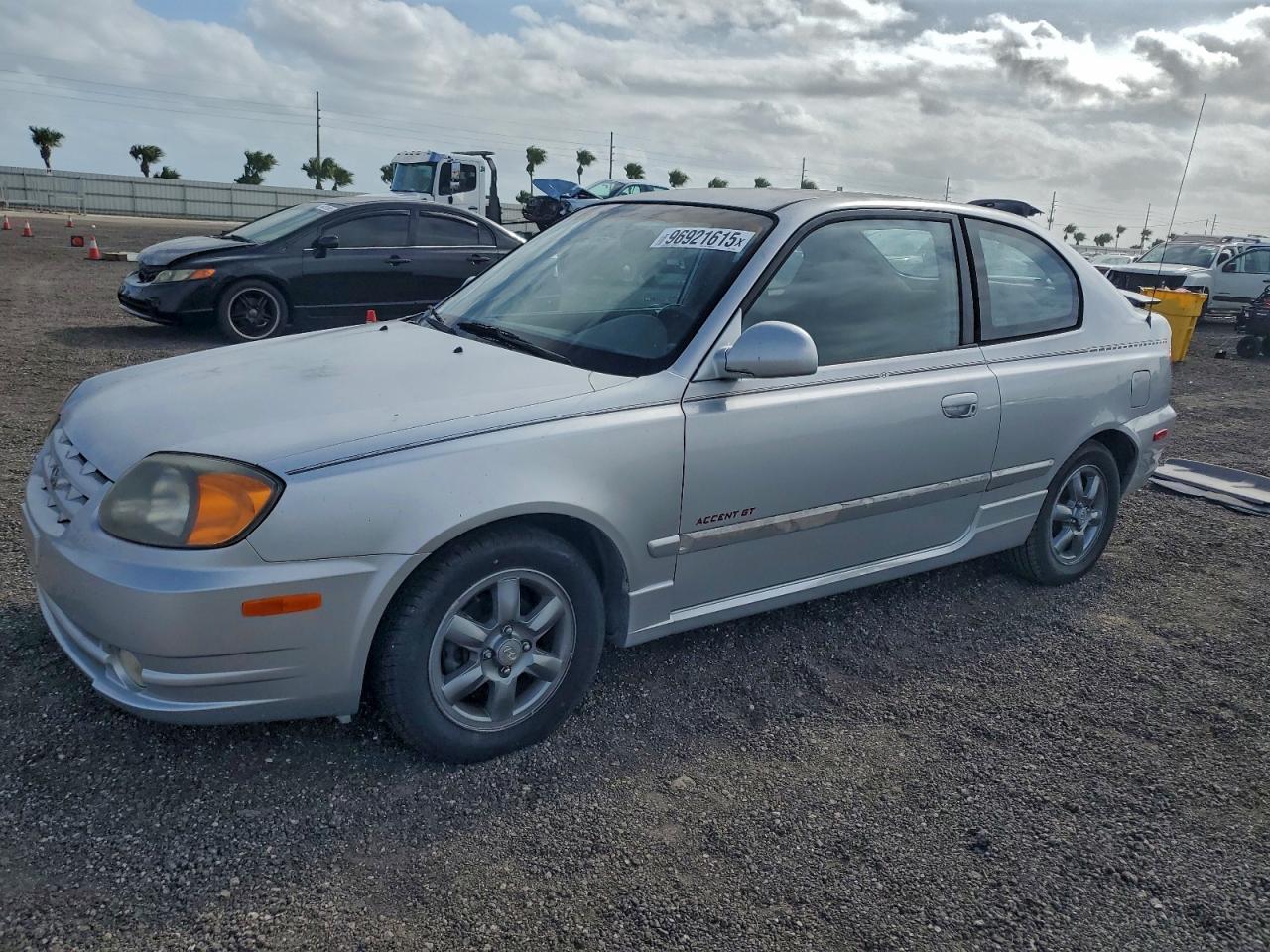 2005 HYUNDAI ACCENT