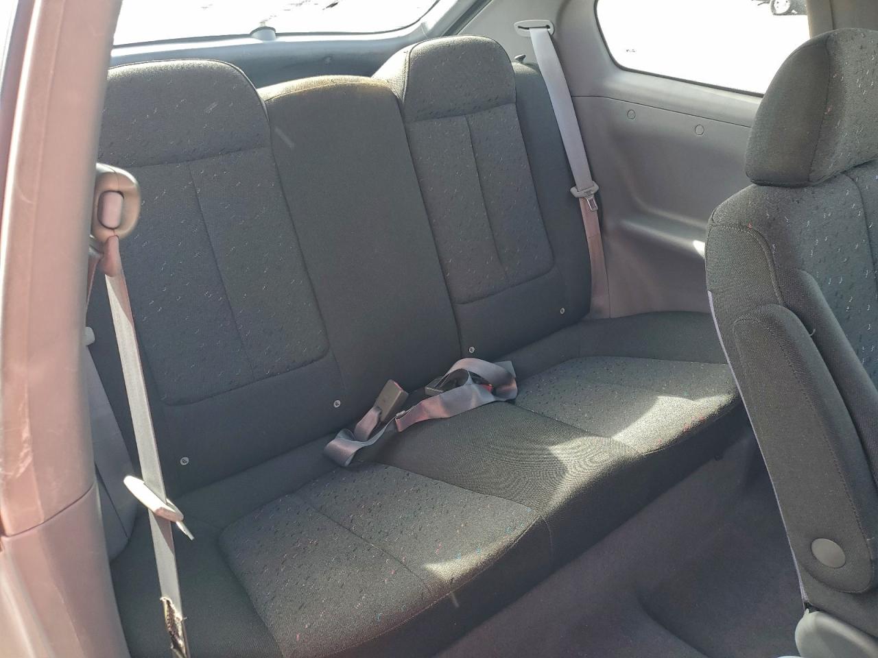 2005 HYUNDAI ACCENT GS photo 10
