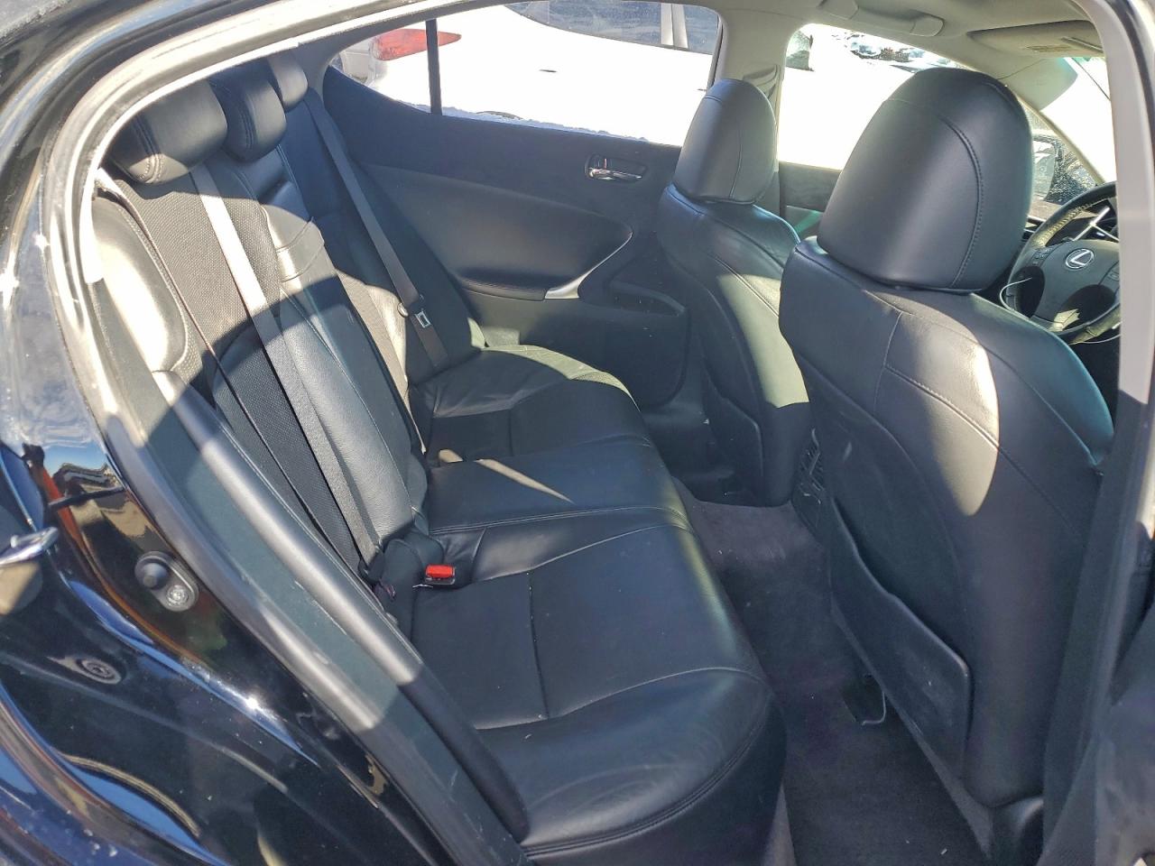 2007 LEXUS IS 250 photo 10