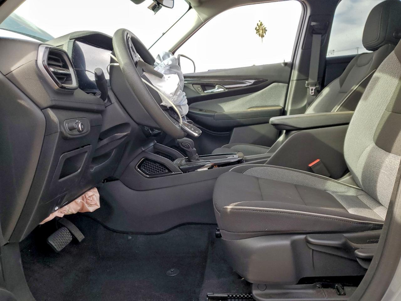 2025 CHEVROLET TRAILBLAZER LT photo 7