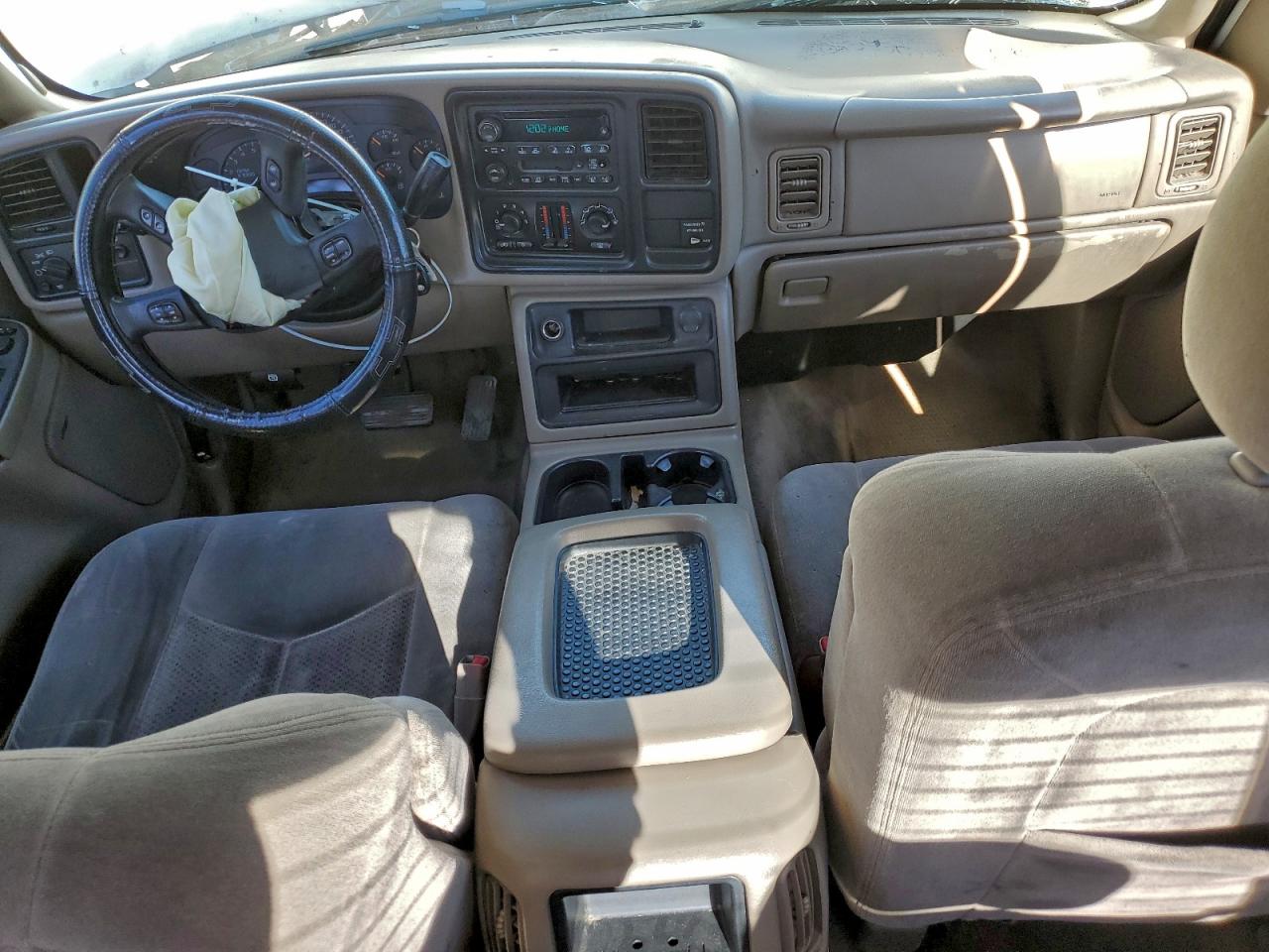 2004 CHEVROLET SILVERADO C1500 photo 8