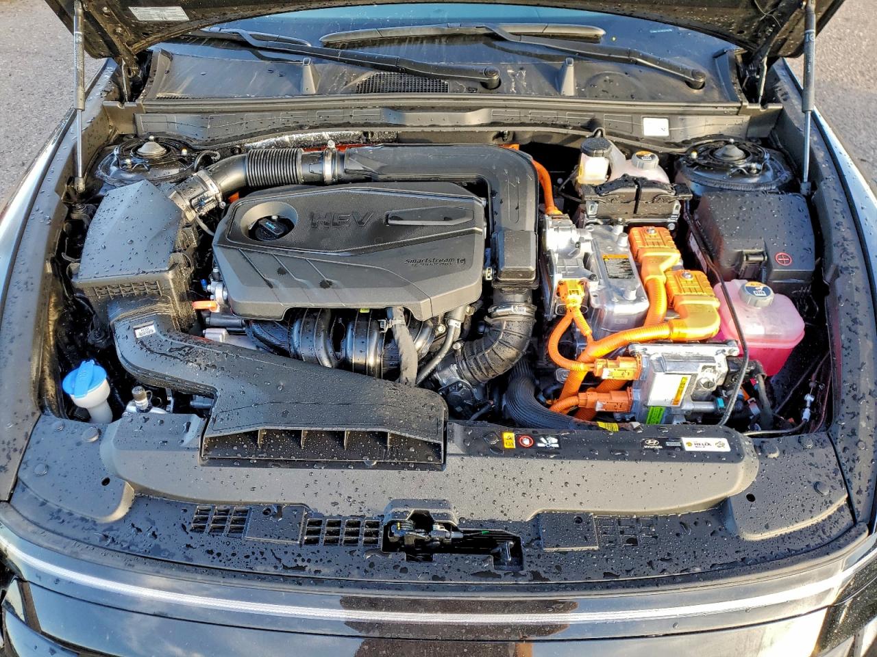 2026 HYUNDAI SONATA HYBRID photo 11