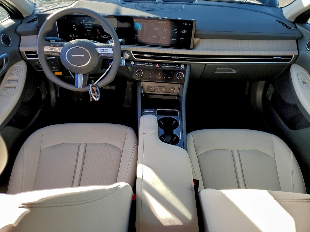2026 HYUNDAI SONATA HYBRID photo 8