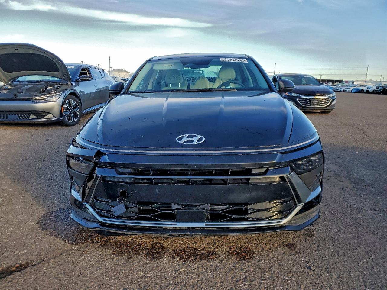 2026 HYUNDAI SONATA HYBRID photo 5