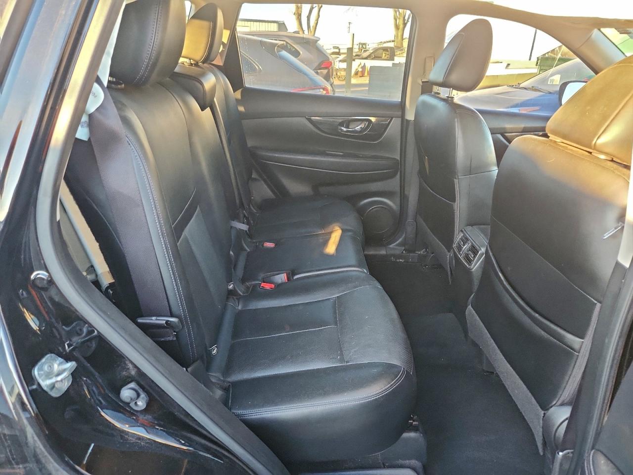 2018 NISSAN ROGUE S photo 11