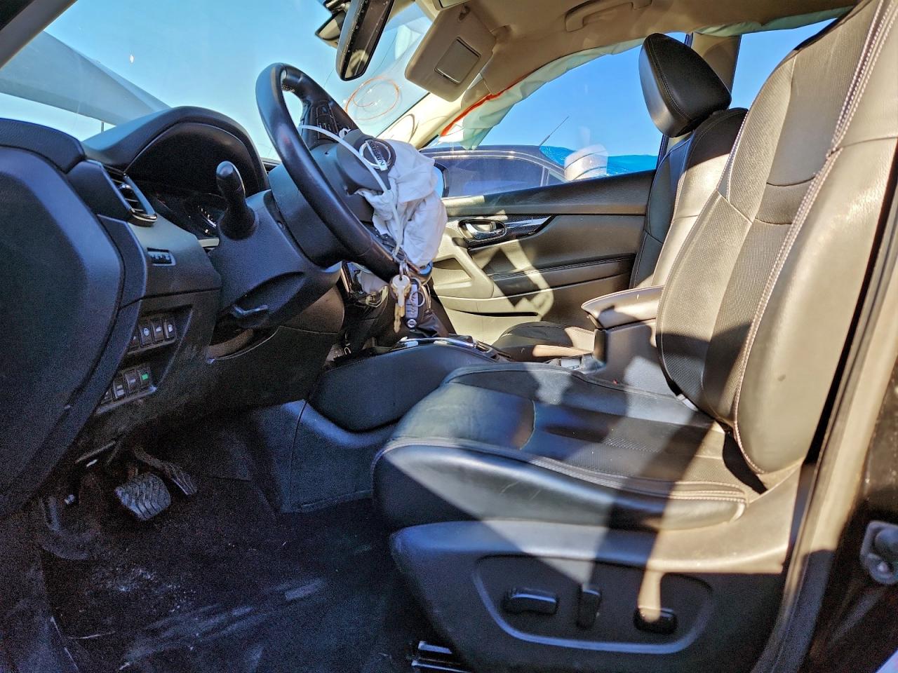 2018 NISSAN ROGUE S photo 7
