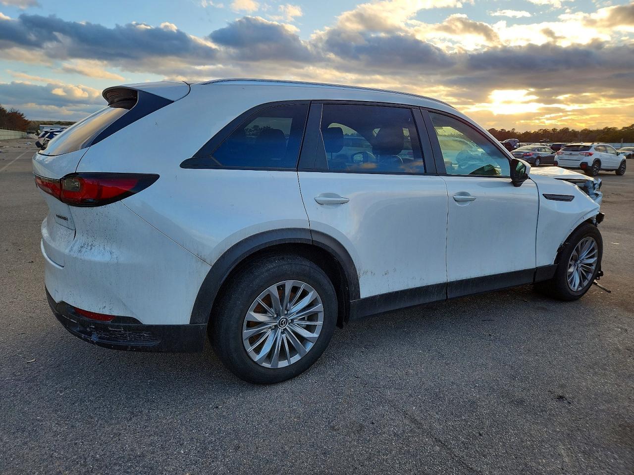 2024 MAZDA CX-90 SELECT photo 3