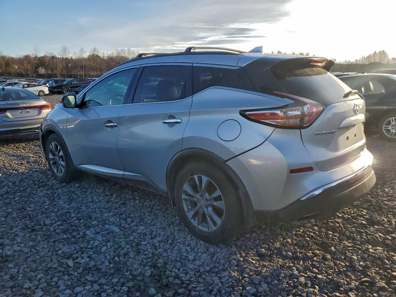 2018 NISSAN MURANO S photo 2