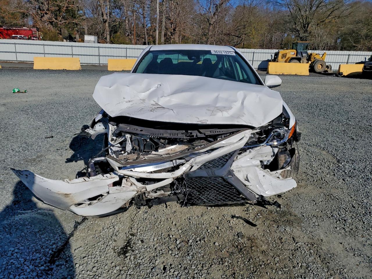 2020 TOYOTA CAMRY SE photo 5