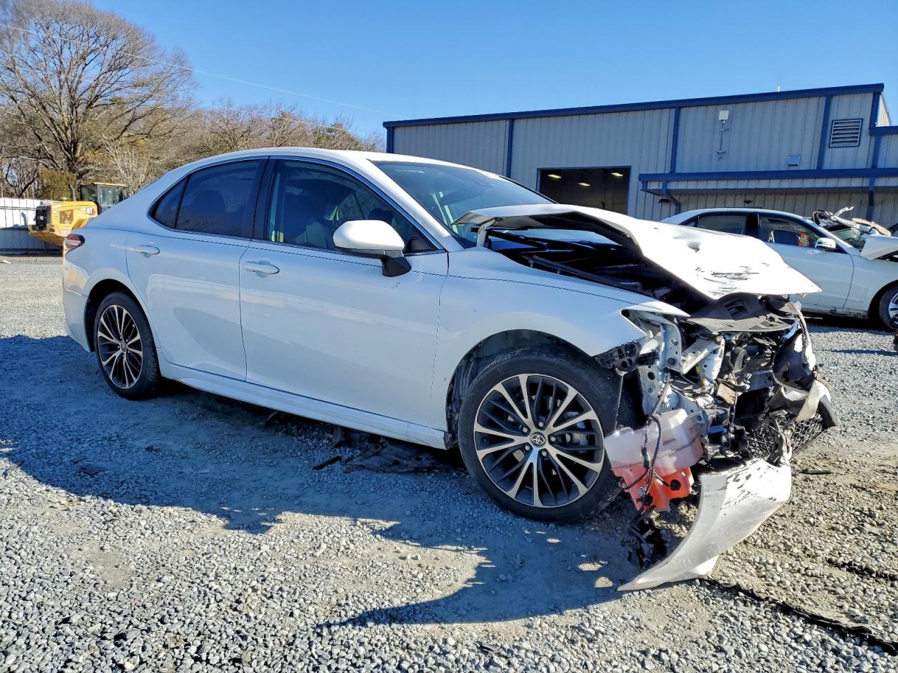 2020 TOYOTA CAMRY SE photo 4