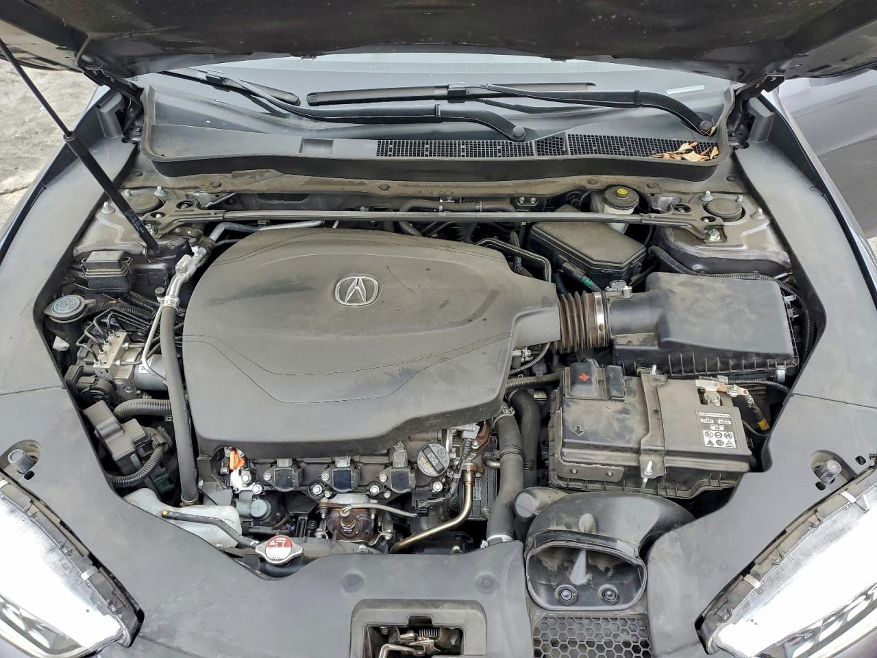 2018 ACURA TLX photo 11