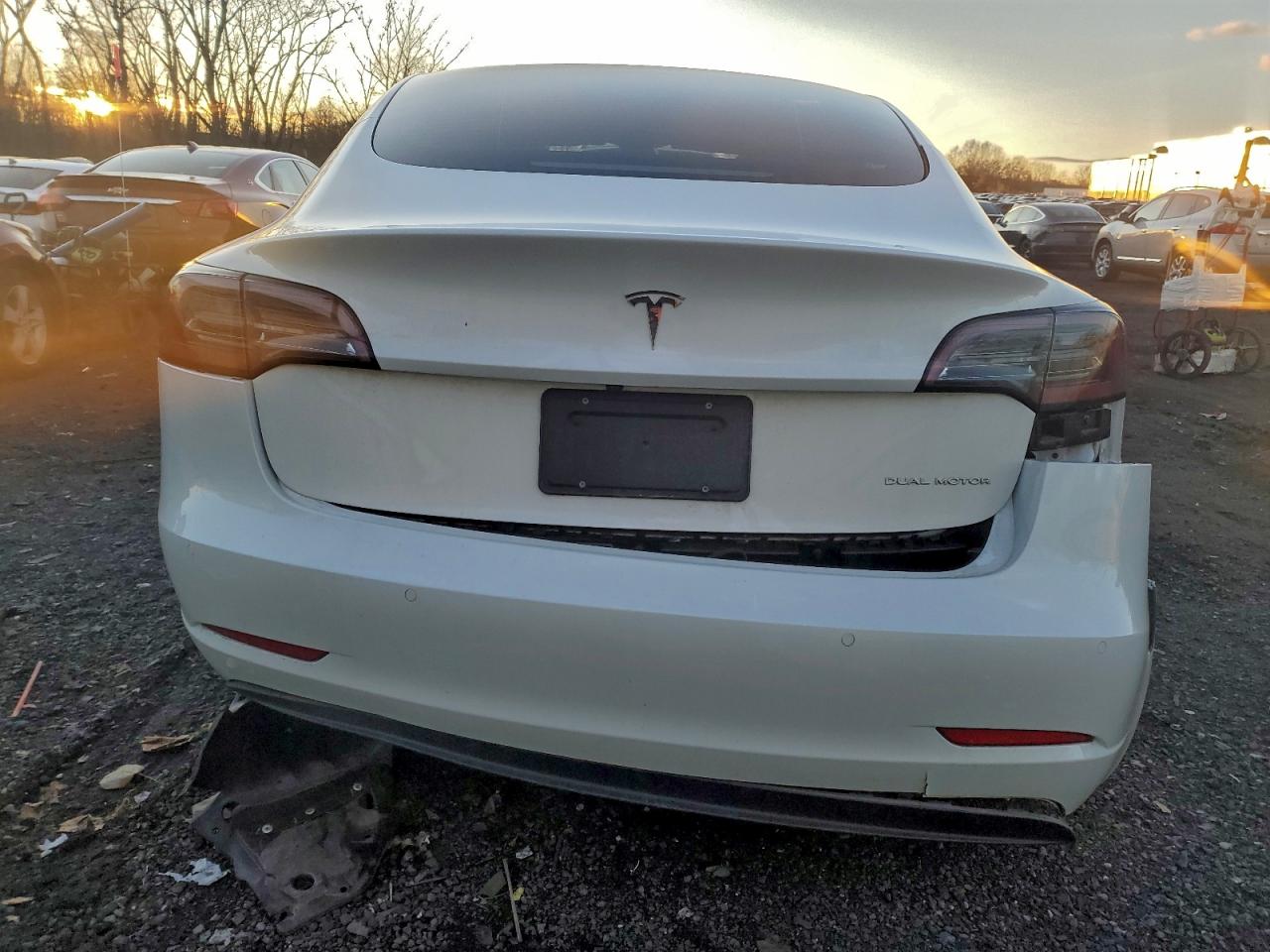 2022 TESLA MODEL 3 photo 6