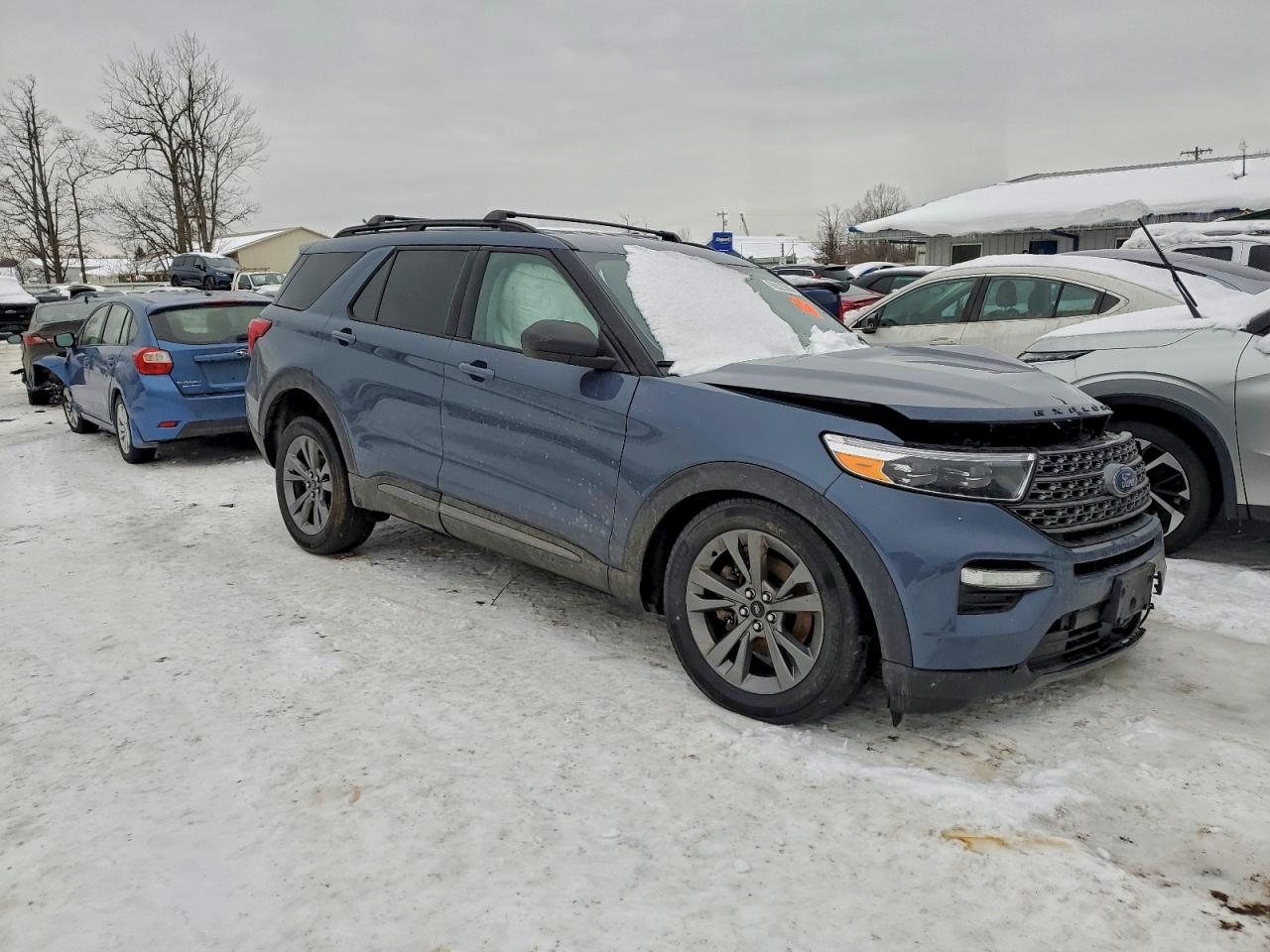 2021 FORD EXPLORER XLT photo 4