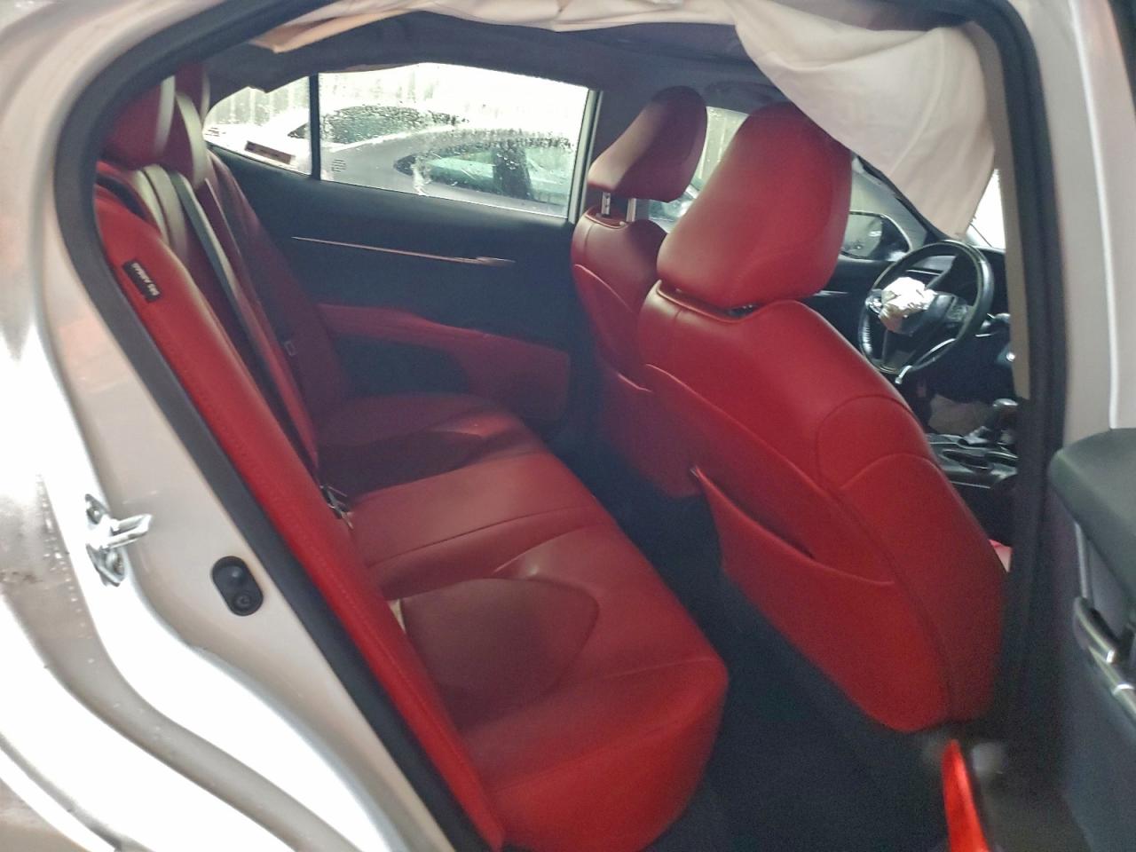 2021 TOYOTA CAMRY XSE photo 10