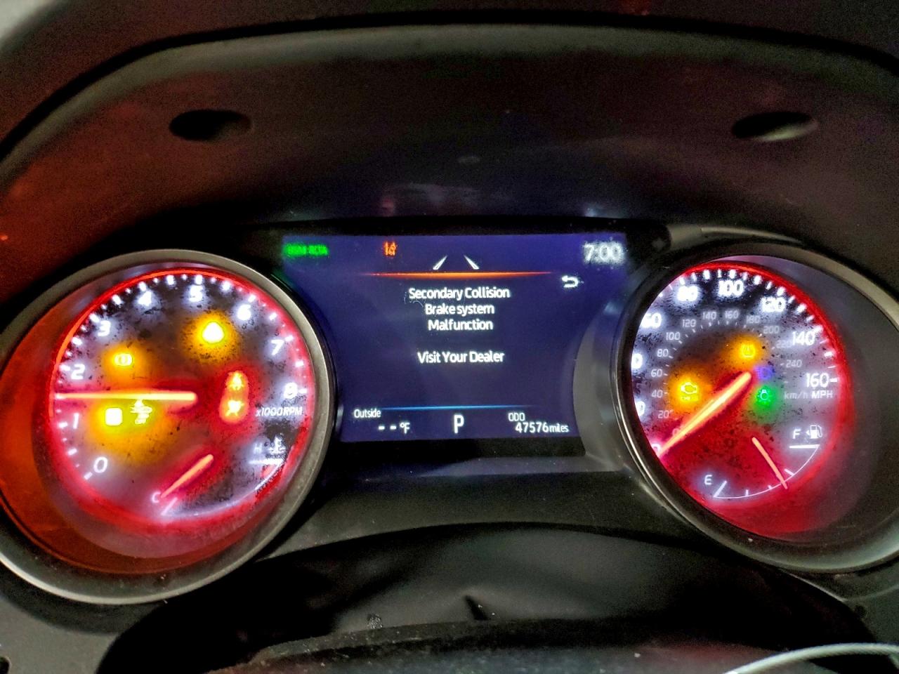 2021 TOYOTA CAMRY XSE photo 9
