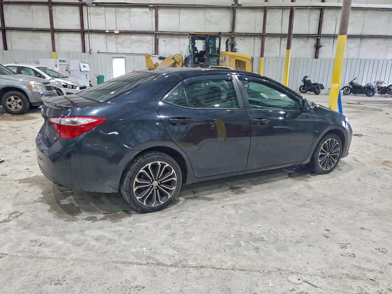 2016 TOYOTA COROLLA L photo 3